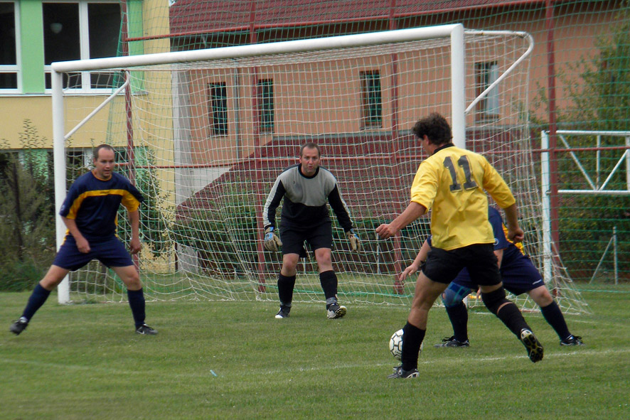 Pouťový fotbal 25.8.2012